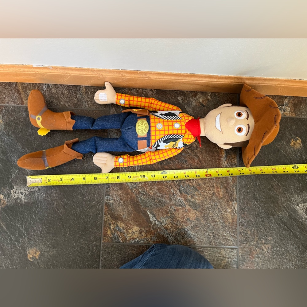 Disney Pixar iconic Woody 2010 stuffed cowboy plush with hook & loop hands. - Picture 11 of 12